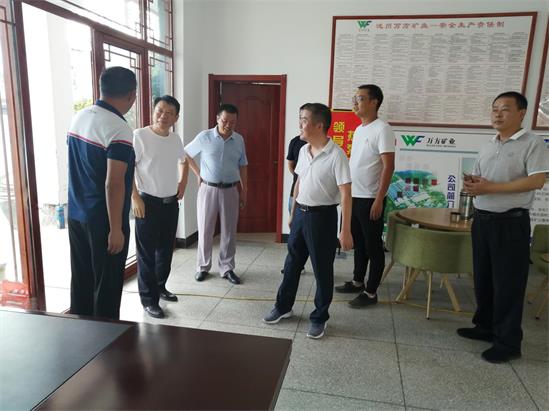 汪长生副主任赴小河镇调研重点项目建设、企业安全生产情况