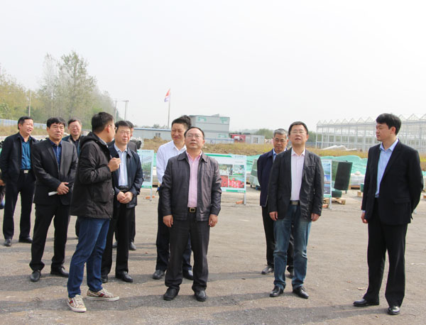 聂爱国率队赴凤台对接扶贫帮扶工作